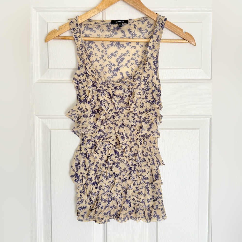 Floral Ruffle top in Cream and purple